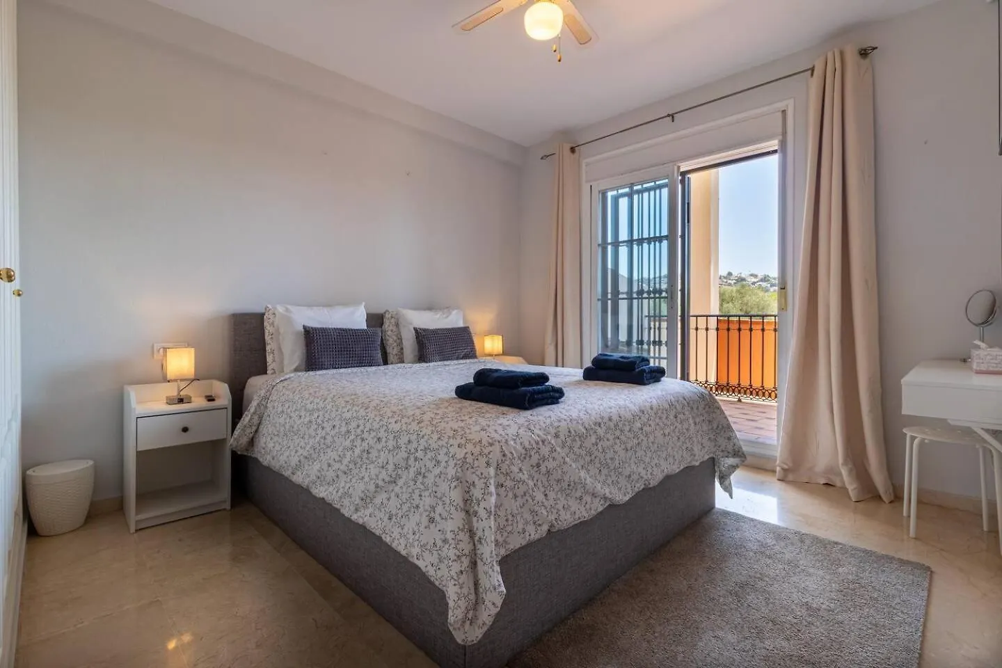 Mijas Golf 3-Bed Ground Floor Direct Pool Access Apartment Santa Fe de los Boliches Spain