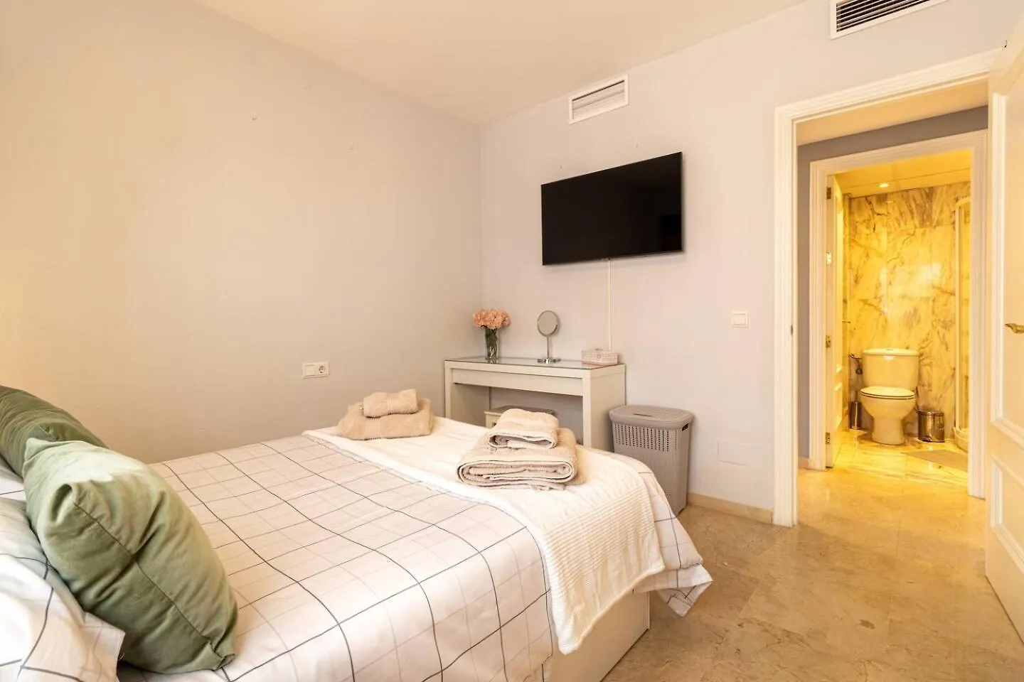 Apartmán Mijas Golf 3-Bed Ground Floor Direct Pool Access Santa Fe de los Boliches Španělsko