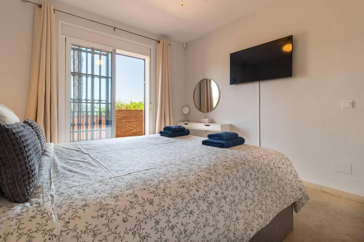 Apartmán Mijas Golf 3-Bed Ground Floor Direct Pool Access Santa Fe de los Boliches
